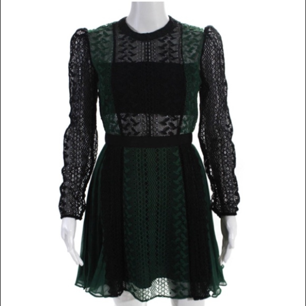 Gorgeous emerald Self Portrait